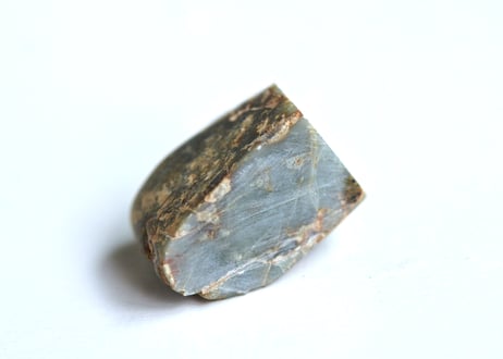 スイス産アルパイン翡翠　27.4g / Swiss Alpine Jadeite