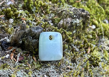 糸魚川翡翠　垂飾　透明緑　22mm / Itoigawa Jadeite SUISHOKU