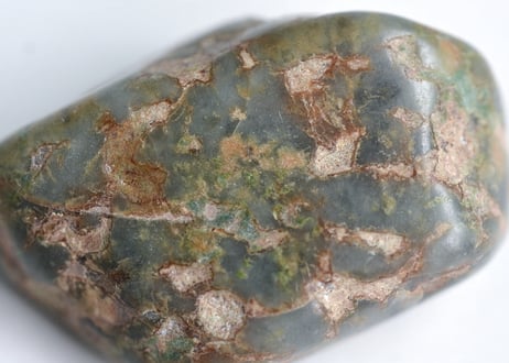 スイス産アルパイン翡翠　37.4g / Swiss Alpine Jadeite