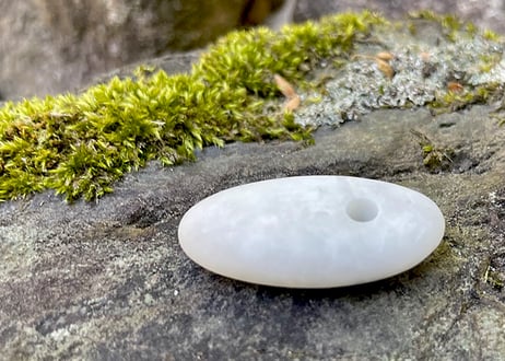 糸魚川翡翠　大珠　白　32mm / Itoigawa Jadeite TAISHU