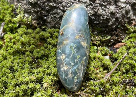 スイス産アルパイン翡翠　42.9g / Swiss Alpine Jadeite