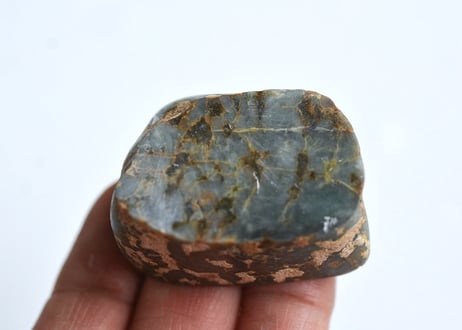 スイス産アルパイン翡翠　64g / Swiss Alpine Jadeite
