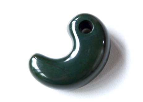 出雲石　 真名井型勾玉　グリーン　33mm / Izumo Ishi MAGATAMA