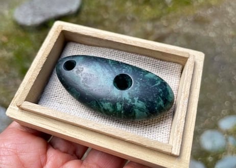 糸魚川ネフライト　縄文大珠　57mm / Itoigawa Nephrite TAISHU