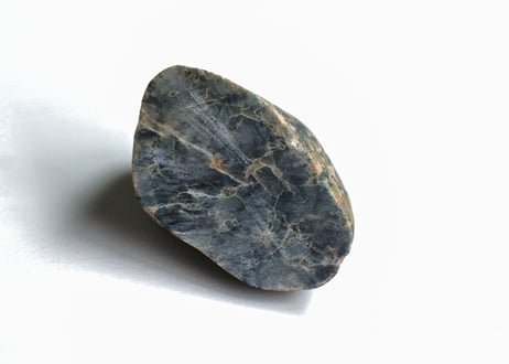 スイス産アルパイン翡翠　61g / Swiss Alpine Jadeite