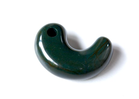 出雲石　 真名井型勾玉　グリーン　33mm / Izumo Ishi MAGATAMA
