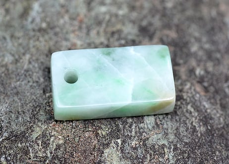 糸魚川翡翠　垂飾　明緑　22mm / Itoigawa Jadeite SUISHOKU