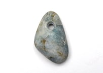 糸魚川翡翠　古代発掘型大珠　入りコン沢青　28mm / Itoigawa Jadeite TAISHU