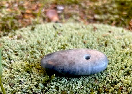 糸魚川翡翠　古代発掘型大珠　黒灰　36mm / Itoigawa Jadeite TAISHU