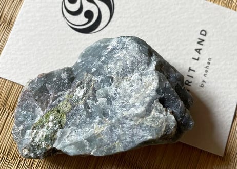 スイス産アルパイン翡翠　72.5g / Swiss Alpine Jadeite