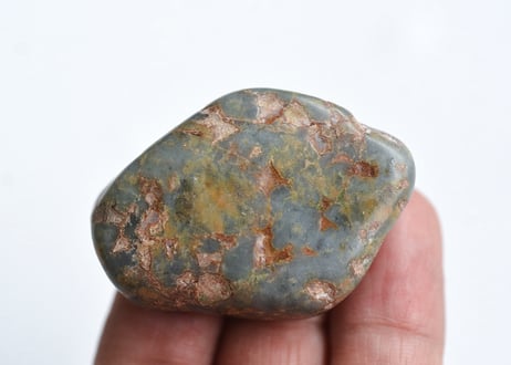 スイス産アルパイン翡翠　37.4g / Swiss Alpine Jadeite