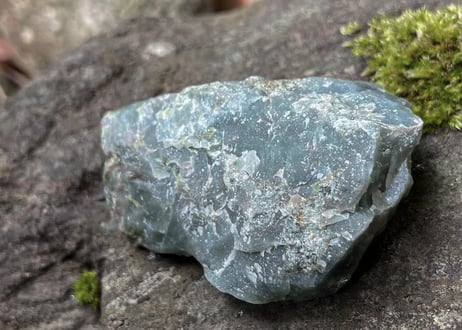 スイス産アルパイン翡翠　72.5g / Swiss Alpine Jadeite
