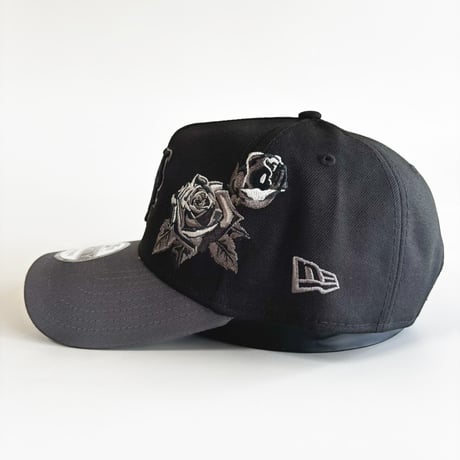 USA買付 New York Mets Black Rose Embroidery 9FORTY A-Frame Adjustable Cap Black/Grey 　 NE-29