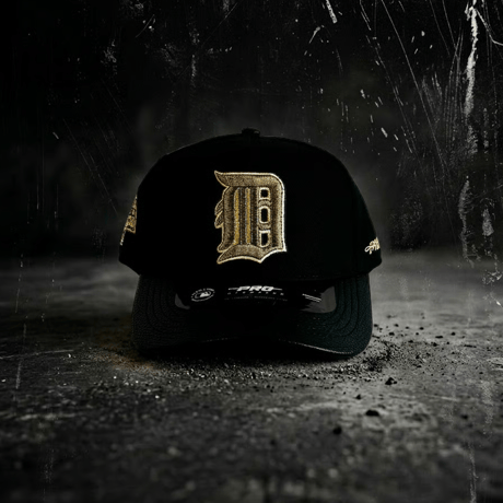 USA買付 PRO STANDARD Detroit Tigers Pro Pinch Strapback Black Gold Leather Visor Cap　US-10