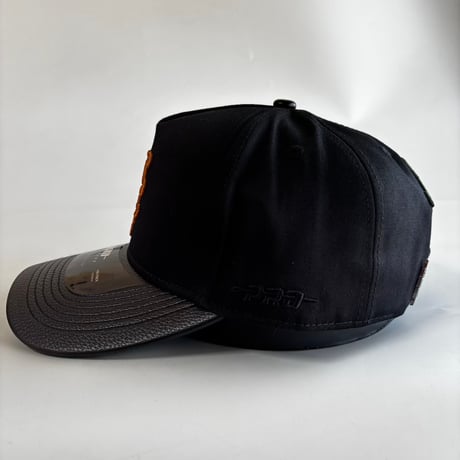 USA買付 PRO STANDARD New York  Mets  Pro Pinch Strapback Black Leather Visor Cap　US-08