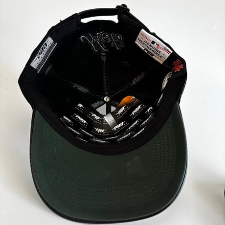 USA買付 PRO STANDARD New York  Mets  Pro Pinch Strapback Black Leather Visor Cap　US-08