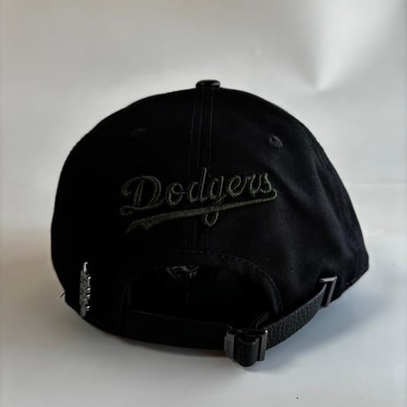 USA買付 PRO STANDARD Los Angeles Dodgers Pro Pinch Strapback Black Leather Visor Cap　US-05