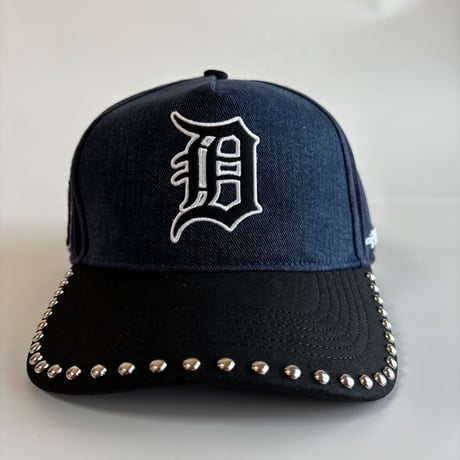 USA買付 PRO STANDARD Detroit Tigers Studded Strapback Navy / Black Cap　US-03