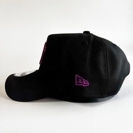 USA買付 NY Cooperstown Collection Purple Gradient Logo 9FORTY A-Frame Cap Black/Pink 　 NE-27