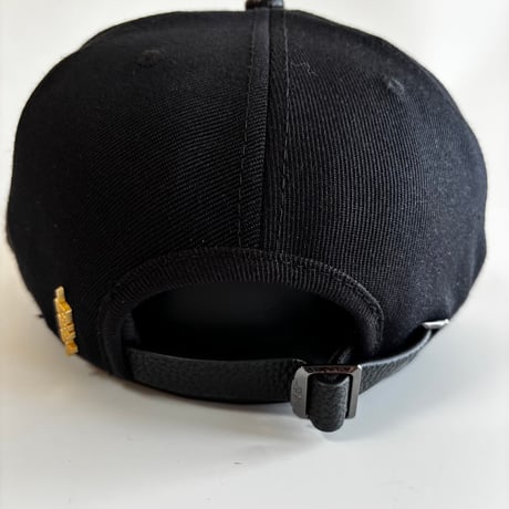 USA買付 PRO STANDARD Detroit Tigers Pro Pinch Strapback Black Gold Leather Visor Cap　US-10