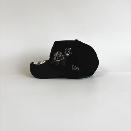 USA買付 Detroit Tigers9FORTY A-Frame Adjustable Cap Black/Grey 　 NE-30