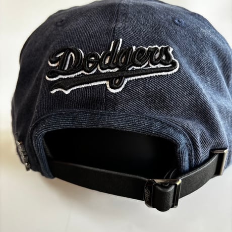 USA買付 PRO STANDARD Los Angeles Dodgers Studded Strapback Navy / Black Cap　US-04