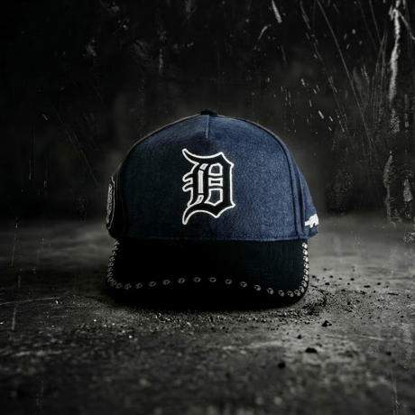 USA買付 PRO STANDARD Detroit Tigers Studded Strapback Navy / Black Cap　US-12
