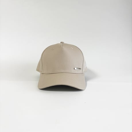 GLORY Metal Plate Curved Visor Cap – Beige   G-09