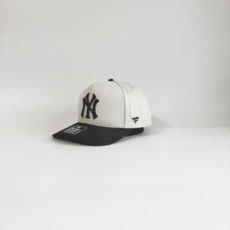 USA買付　Fanatics New York Yankees Classic Two Tone Snapback CAP　IVORY × CHARCOAL GRAY　 US-01