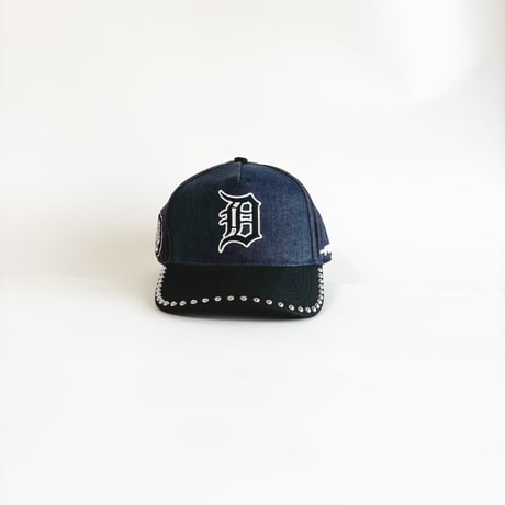 USA買付 PRO STANDARD Detroit Tigers Studded Strapback Navy / Black Cap　US-03