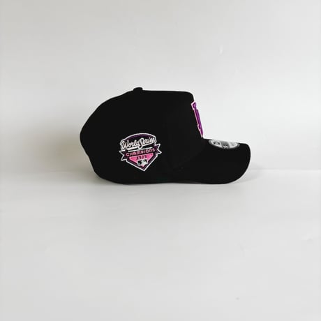 USA買付 Los Angeles Dodgers 9FORTY A-Frame Cap Black with 2025 World Series Champions Patch 　 NE-28