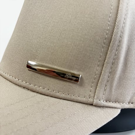 GLORY Metal Plate Curved Visor Cap – Beige   G-09