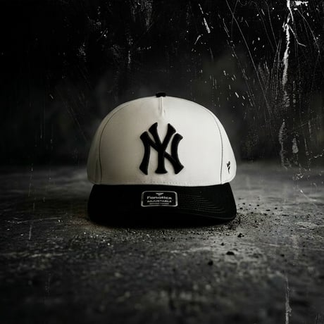 USA買付　Fanatics New York Yankees Classic Two Tone Snapback CAP　IVORY × CHARCOAL GRAY　 US-01