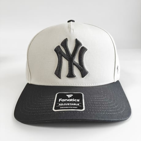 USA買付　Fanatics New York Yankees Classic Two Tone Snapback CAP　IVORY × CHARCOAL GRAY　 US-01
