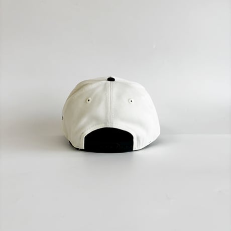 USA買付  "ROAR OF '84" Tiger D Snapback Cap – Ivory × Navy　 NE-26