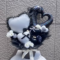 フリルリボンバルーンギフト(黒)【名入れ可能】