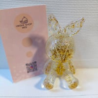 ゴールドうさぎ置物