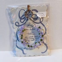 リースストラップ　すずらん紫