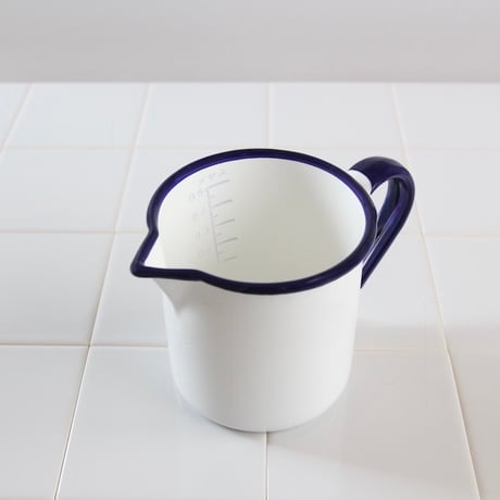 琺瑯ビーカー 0.5L