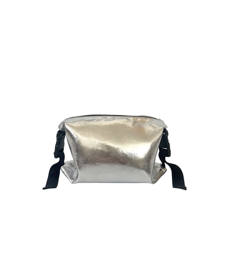 Gusseted pouch M