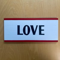 Small Wood Sign “LOVE”