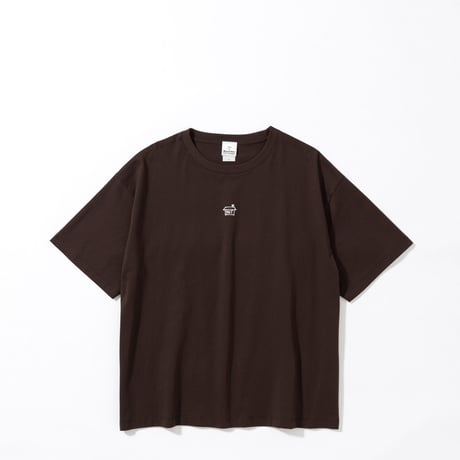 ”HUT“ Tシャツ by Kuchibue Golf Gentleman ダークチョコレートート×ホワイト