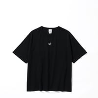 ”HUT“ Tシャツ by Kuchibue Golf Gentleman ブラック×ホワイト