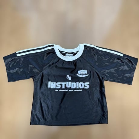 INS STUDIOS ブラック Tシャツ レディースSサイズ チビT