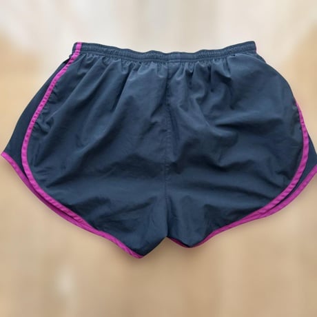 Nike DRI-FIT ランニングショーツ レディースL