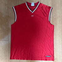 Reebok 赤 Vネック ノースリーブ L/XL バスケ 光沢