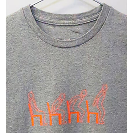『旅するわたしたち　On The Move』×SUNSHINE＋CLOUD チャリティTシャツ（グレー・Sサイズ）