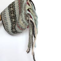 Swing Cap
