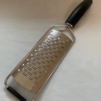 ジャカード パドル型 リボングレーター、カバー付き