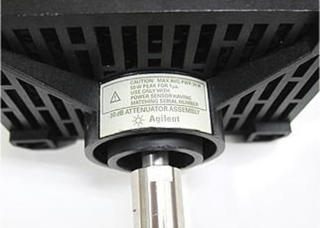 高周波同軸アッテネーター　18GHz 30dB 30W　8498A 中古 HP/Agilent